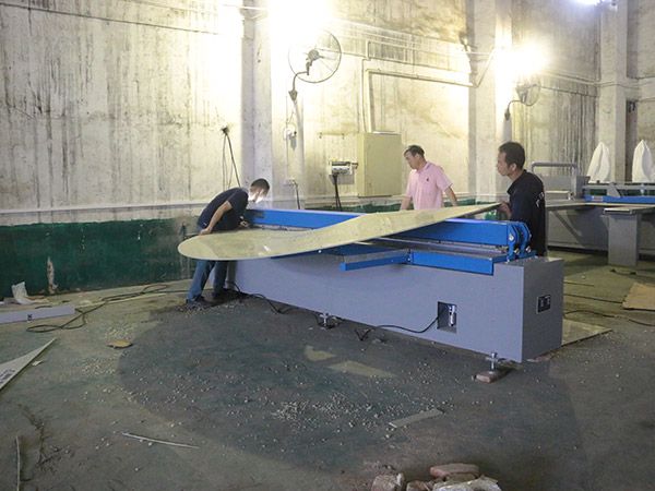 开料机1
